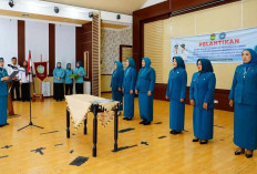 Lantik Ketua TP PKK Kecamatan, Hj Linda Apriana Arlan Ajak Pengurus Bersinergi Demi Wujudkan Prabumulih MAS