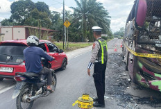 Bus Medan Jaya Terbakar di Depan Polres Muratara, Begini Kondisi Puluhan Penumpang !