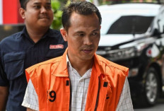 KPK Sita Dokumen Usai Geledah Dinas PUPR dan Setda Muara Enim