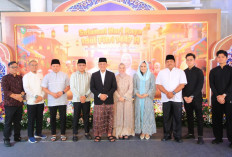 Hangat dan Penuh Kebersamaan! Open House Edward Candra Jadi Momen Silaturahmi Warga Sumsel