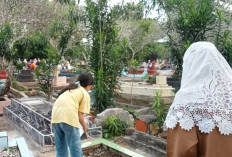 Tradisi Ziarah Kubur Jelang Ramadan dan Hari Raya, Ini Tatacara dan Doa yang Dibaca