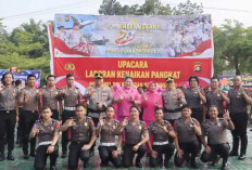 69 Personel Polres OKU Naik Pangkat, Diakhiri Tradisi Siraman Air Kembang