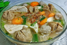Kenikmatan Sop Tahu Bakso, Kuliner Hangat yang Bikin Ketagihan