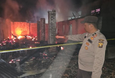 Rumah Warga Simpang Empat Lengkiti OKU Ludes Terbakar