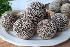 Onde-Onde Ketan Hitam, Inovasi Kuliner Tradisional dengan Cita Rasa yang Semakin Diminati
