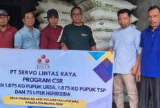 PT SLR Salurkan 7,1 Ton Pupuk Untuk Kelompok Tani