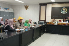 Diduga Lahan Sawah Diserobot Developer Perumahan, Puluhan Petani Mata Merah Mengadu ke DPRD Palembang