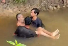 Lansia Ditemukan Mengambang di Gorong-gorong 