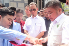 Herman Deru Temui Langsung Demo Mahasiswa UIN Raden Fatah, Respons Cepat Tuntutan Jalan, Kesehatan, dan Pendid