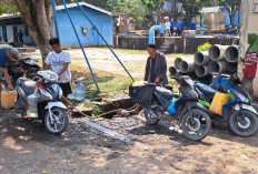 Sumur Mengering, Warga Prabumulih Rela Antre Air Bersih Gratis di Perumda Tirta Prabujaya