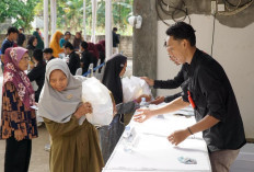 Diawali dari Tuban, Pertamina Bantu Masyarakat Prasejahtera Penuhi Kebutuhan Pokok melalui Pasar Murah