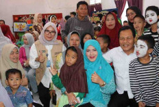 Dukung Kreativitas Siswa SLB Lewat Pelatihan Papan Bunga