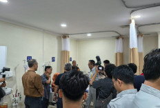 KMP Batumandi Terbakar di Selat Merak, Anggota DPRD Prabumulih Korban, Alami Patah Tulang Tumit