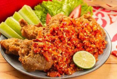 Ayam Geprek, Kuliner Pedas yang Terus Digemari Masyarakat Indonesia