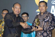 Perkuat Komitmen Keberlanjutan Berbasis ESG, Pusri Borong Dua Penghargaan Gold Pada TJSL dan CSR Award 2026