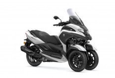 Skuter Roda Tiga Rasa Mobil! Yamaha Tricity 300 2026 Hadir dengan Airbag dan Fitur Premium