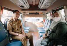 Tepati Janji, Walikota Ratu Dewa Naik Teman Bus Menuju Lokasi Giat Pertama