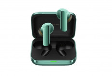 Realme Buds Air7Pro Resmi Hadir di Indonesia:TWS Premium dengan AI Translator,ANC 53 dB,dan Desain Metal Mewah