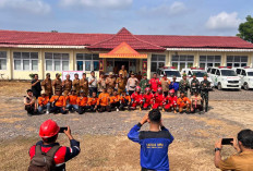 Sosialisasi dan Edukasi Masyarakat Peduli Api Kecamatan Lempuing dalam Menghadapi Bencana Asap Akibat Karhutbu