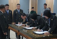 Kakanwil Kemenkum Sumsel Lantik Lima Pejabat Fungsional Analis Hukum