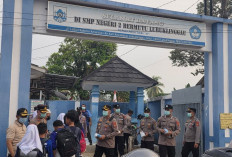 Polres Lubuklinggau Bagikan 1.276 Masker kepada Siswa SMPN 2 Kapolres: Kesehatan Fondasi Raih Cita-Cita