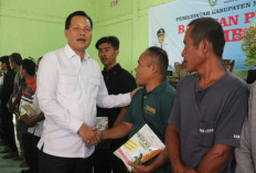 Kelompok Tani Dapat Bantuan Pupuk 127,2 Ton