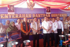 Dorong Pengembangan Sektor Keluaran dan Perikanan,  Gubernur Sumsel Serahkan Bantuan Sarpras Kepada Masyarakat