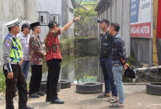 Bupati OKU Tinjau Pemasangan Box Culvert  di Jalan Lintas Sumatera