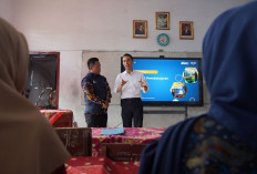 Sebanyak 951 Sekolah OKI Beralih ke Digital, Smart Board dan Internet Satelit Jangkau Pelosok