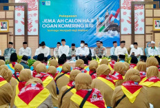 217 Calon Haji OKI Berangkat, Bupati Pesan Jaga Kebersamaan