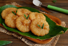 Kue Cucur, Jajanan Tradisional yang Bertahan di Tengah Gempuran Kuliner Modern