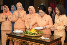 Penuh Kehangatan dan Kepedulian, DWP Kanwil Kemenkum Sumsel Rayakan HUT DWP ke-26 dengan Baksos