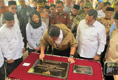 Gubernur Herman Deru Resmikan Masjid Jami Amaliyah di Desa Pulau Harapan Banyuasin