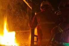 Rumah Pangung Ludes Terbakar