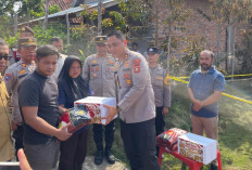 Bantuan untuk Korban Kebakaran di Desa Pangkul, Kapolres: Polri Harus Hadir Saat Masyarakat Membutuhkan