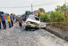 Empat Warga Segayam Tewas Di Tempat, Panther Dihantam Kereta Api di Perlintasan Tanpa Palang Prabumulih