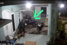 Kawanan Pencuri Gasak Dua Motor Saat Warga Terlelap, Aksi Terekam CCTV di Ogan Ilir