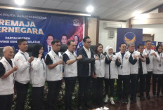 Mencetak ‘Local Pride’ Pemimpin Masa Depan: NasDem Sumsel Sulap Pelajar Jadi Anggota Dewan Sehari
