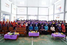 115 Lansia di Desa Pangkul Prabumulih Resmi Diwisuda, H Arlan Dukung Pengembangan Sekolah Lansia