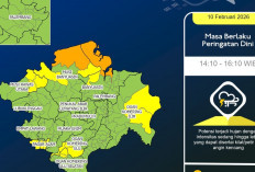 Waspada Hujan Sedang Disertai Petir