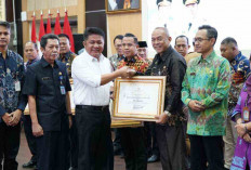 Dorong Inovasi Disdukcapil, Herman Deru Ajak Daerah Berlomba Tingkatkan Kualitas Layanan Kependudukan