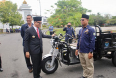 Tiga Kelurahan di OKU Dapat Armada Angkutan Sampah