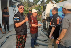 Bupati OKU Bantu Air Bersih Warga dan Masjid Bungur Indah, Sukajadi