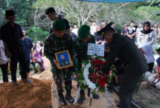 Dandim 0402/OKI Pimpin Upacara Pemakaman Militer Almarhum Kopda Robi Angriawan