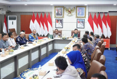 Percepat Flyover Muara Enim, Sekda Edward Candra Tekankan Kepastian Hukum dan Sinergi Lintas Instansi