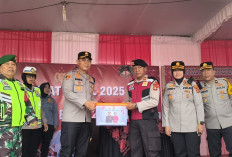 Pastikan Keamanan Nataru, Kapolres Prabumulih Lakukan Pengecekan Pos Pengamanan Operasi Lilin Musi 2025