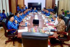 Wabup Tekankan Peran Camat, Migrasi Listrik MEP ke PLN Ditargetkan Tuntas 15 Mei