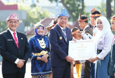 Wagub Sumsel Cik Ujang Dorong Transformasi Pembelajaran dan Penguatan Karakter pada Hardiknas 2026