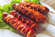Sosis Bakar Saus Jadi Primadona Baru di Pasar Kuliner Jalanan