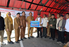Teddy Antarkan Langsung Bantuan Kemanusian Untuk Korban Bencana di Sumatera